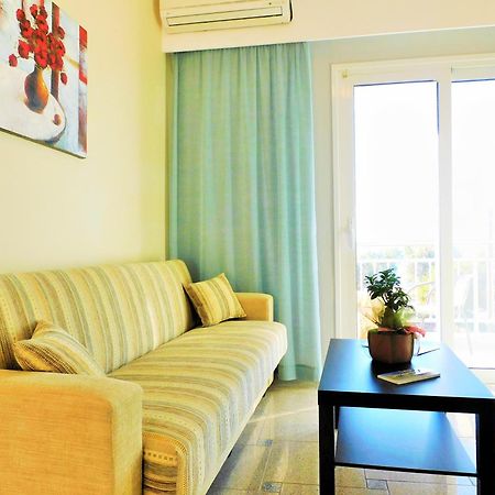 Arisvi All Seasons Hotel Skala Kallonis Dış mekan fotoğraf