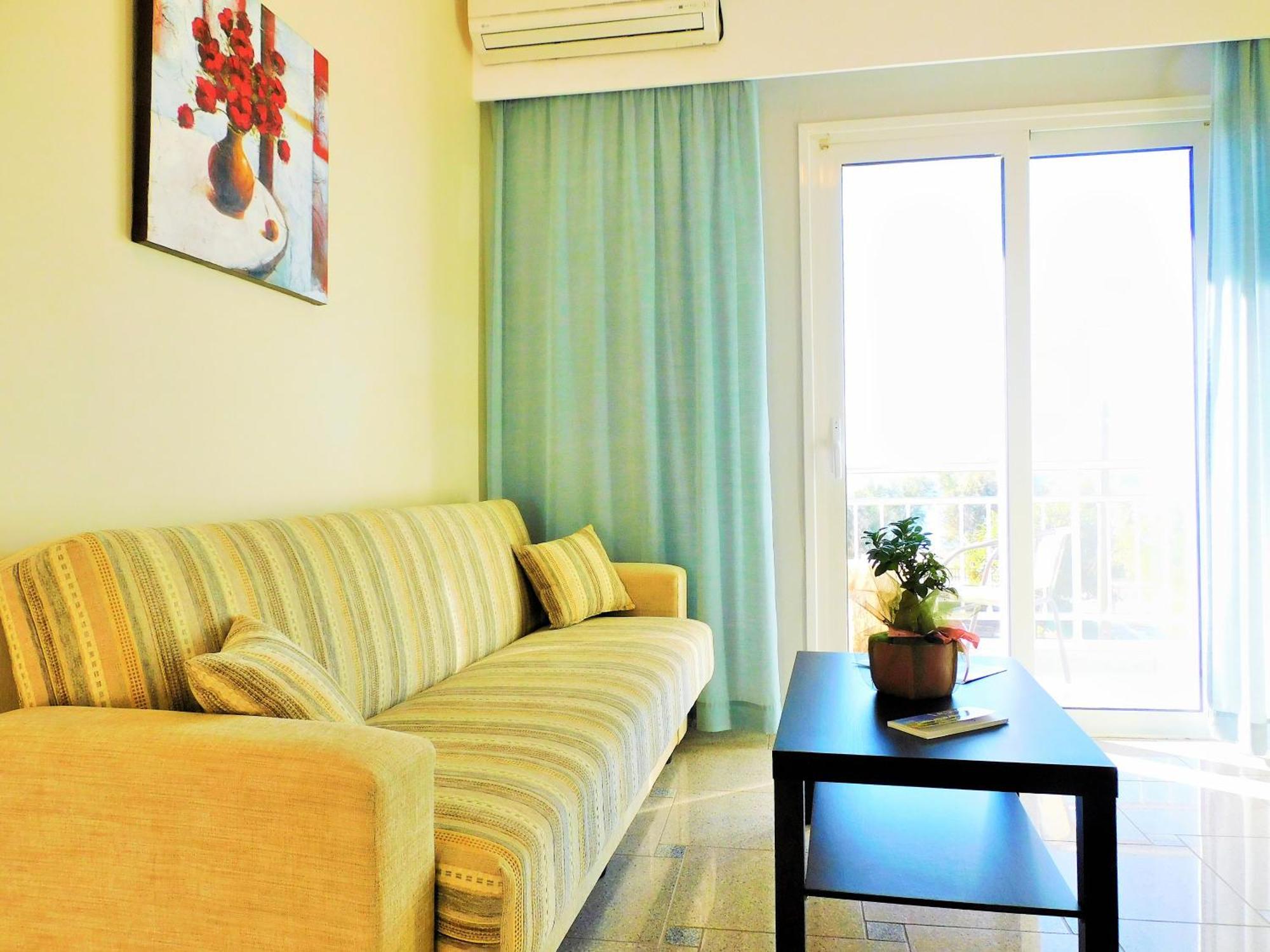 Arisvi All Seasons Hotel Skala Kallonis Dış mekan fotoğraf